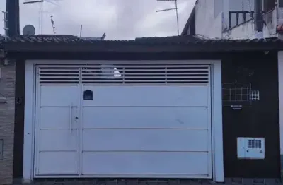 Casa para venda em Jardim Santa Lúcia de 110.00m² com 3 Quartos, 1 Suite e 2 Garagens