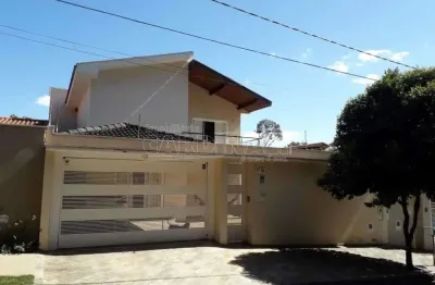 Casa para venda em Parque Santa Elisa de 300.00m² com 3 Quartos, 1 Suite e 2 Garagens