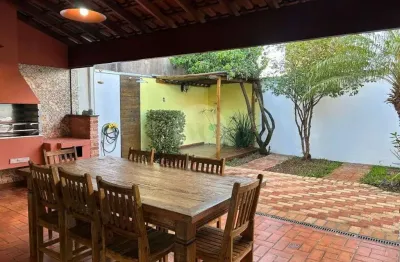 Casa de Condomínio para alugar em Jardim Ipanema de 110.00m² com 2 Quartos e 2 Garagens