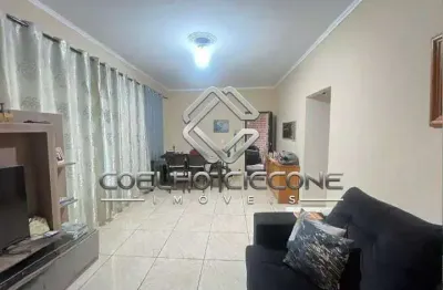 Casa para venda em Vila Vitória de 220.00m² com 3 Quartos, 1 Suite e 3 Garagens