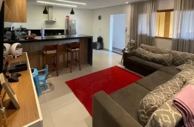 Casa para venda em Vila Santana de 18.00m² com 3 Quartos, 1 Suite e 6 Garagens