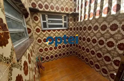 Casa para alugar em Rudge Ramos de 150.00m² com 2 Quartos, 1 Suite e 3 Garagens