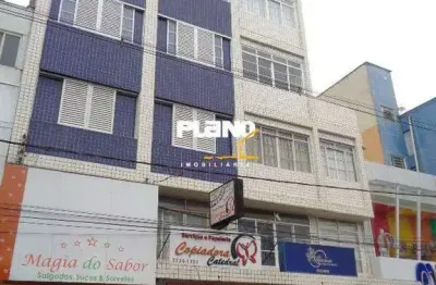 Apartamento para alugar em Centro de 100.00m² com 2 Quartos e 1 Suite