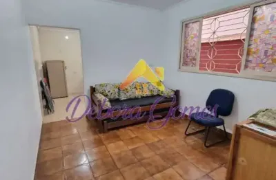 Casa para venda em Vila Valença de 47.00m² com 1 Quarto e 1 Garagem