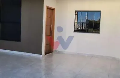 Casa para venda em Nações de 76.00m² com 2 Quartos, 1 Suite e 1 Garagem