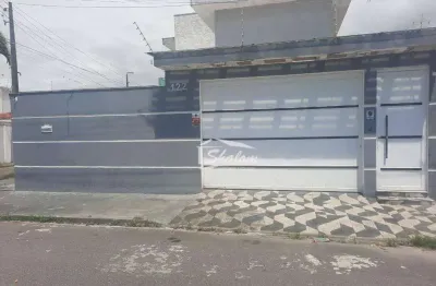 Sobrado para venda em Indaiá de 200.00m² com 3 Quartos, 3 Suites e 4 Garagens