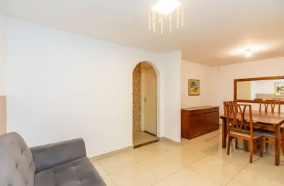 Sobrado para venda em Xaxim de 115.00m² com 3 Quartos e 2 Garagens