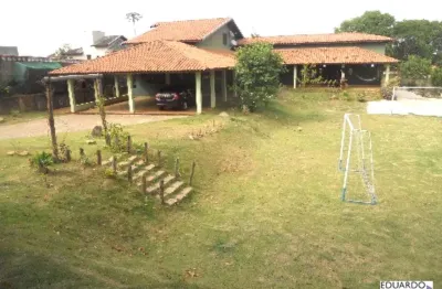 Chácara para venda em Terras De Itaici de 1700.00m² com 3 Quartos e 7 Garagens