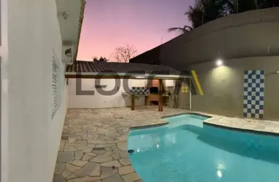 Casa para venda em Ribeirânia de 250.00m² com 2 Quartos, 2 Suites e 4 Garagens