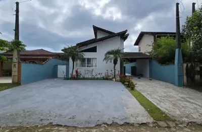 Casa para venda em Mar Verde Ii de 319.00m² com 4 Quartos, 2 Suites e 5 Garagens