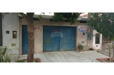 Casa para venda em Parque Residencial São Clemente de 150.00m² com 5 Quartos, 2 Suites e 2 Garagens