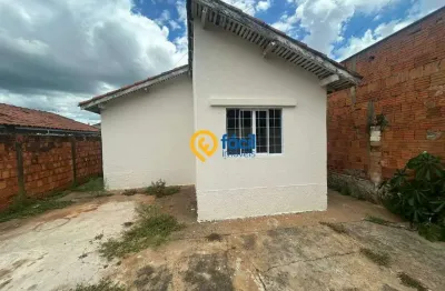 Casa para alugar em Núcleo Habitacional Thereza Maria Barbieri de 78.97m² com 2 Quartos e 2 Garagens