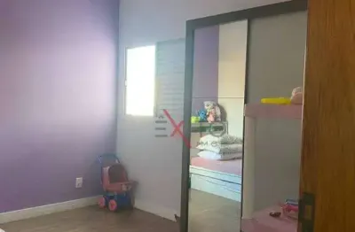 Casa de Condomínio para venda em Jardim Tamoio de 193.00m² com 3 Quartos, 1 Suite e 2 Garagens