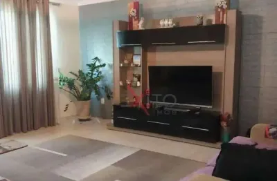 Casa para venda em Portal Da Primavera de 221.00m² com 3 Quartos, 3 Suites e 4 Garagens