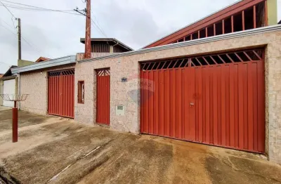 Casa para venda em Jardim Suécia de 246.45m² com 3 Quartos, 1 Suite e 2 Garagens