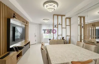 Sobrado para venda em Boqueirão de 140.00m² com 3 Quartos, 1 Suite e 2 Garagens