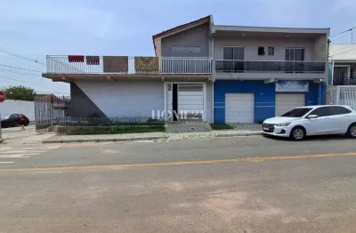 Sobrado para venda em Umbará de 324.00m² com 4 Quartos, 1 Suite e 2 Garagens