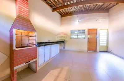 Casa para venda em Jardim José Ometto Iii de 100.00m² com 2 Quartos