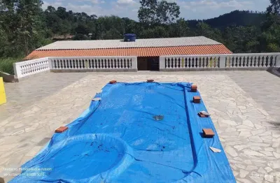 Casa para venda em Vale Das Castanheiras de 6436.00m² com 2 Quartos e 16 Garagens