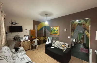 Casa para venda em Dic Iv (conjunto Habitacional Lech Walesa) de 200.00m² com 2 Quartos e 2 Garagens