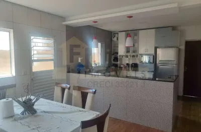 Casa para venda em Jardim Maria Helena de 125.00m² com 4 Quartos e 4 Suites