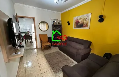 Casa para venda em Centro de 314.00m² com 3 Quartos, 1 Suite e 3 Garagens