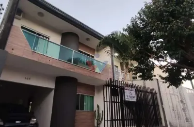 Sobrado para venda em Jardim Santa Alice de 200.00m² com 4 Quartos