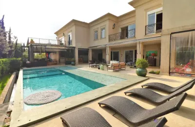 Casa de Condomínio para venda em Alphaville Residencial Um de 1000.00m² com 5 Quartos, 4 Suites e 10 Garagens