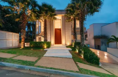 Casa de Condomínio para venda em Alphaville Residencial Um de 944.00m² com 4 Quartos, 4 Suites e 9 Garagens