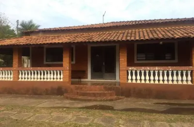 Casa para venda e aluguel em Serra Verde de 230.00m² com 2 Quartos e 1 Suite