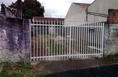 Casa para venda em Jardim Esmeralda de 63.00m² com 3 Quartos e 2 Garagens