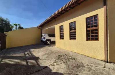 Casa para venda em Jardim Panorama de 181.00m² com 4 Quartos, 1 Suite e 4 Garagens
