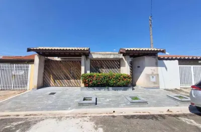 Casa para venda em Loteamento Residencial Santa Gertrudes de 170.00m² com 3 Quartos, 1 Suite e 4 Garagens