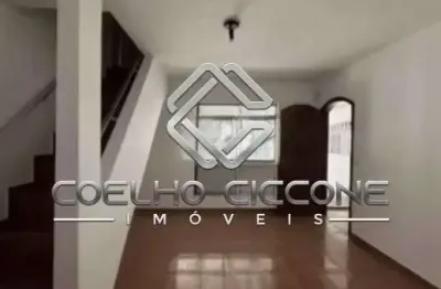 Sobrado para alugar em Santa Maria de 100.00m² com 4 Quartos e 2 Garagens