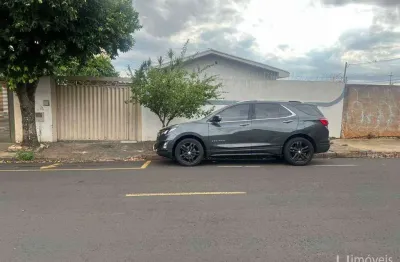 Casa para alugar em Cidade Nova de 100.00m² com 3 Quartos e 5 Garagens