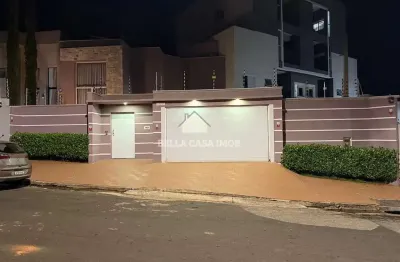 Casa para venda em Jardim Piazza Di Roma de 85.00m² com 2 Quartos, 1 Suite e 4 Garagens