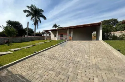 Casa de Condomínio para venda em Parque São Gabriel de 186.00m² com 3 Quartos, 3 Suites e 6 Garagens