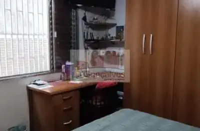 Sobrado para venda em Centro de 195.00m² com 3 Quartos, 1 Suite e 2 Garagens