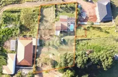 Chácara para venda em Chácara Dallas de 2700.00m² com 2 Quartos, 1 Suite e 2 Garagens