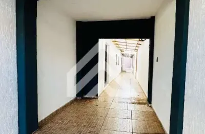 Casa para venda e aluguel em Vila Cristina de 131.00m² com 4 Quartos, 1 Suite e 1 Garagem