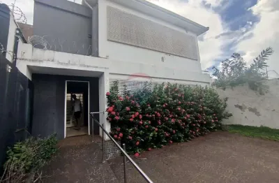 Sobrado para venda em Jardim Sumaré de 297.88m² com 3 Quartos e 2 Garagens