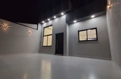 Casa para venda em Jardim Dos Colibris de 96.00m² com 3 Quartos, 1 Suite e 2 Garagens