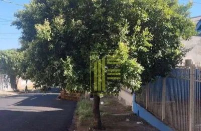 Casa para alugar em Vila Ercília de 80.00m² com 2 Quartos e 2 Garagens