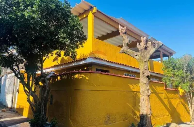 Casa para venda em Vila Valqueire de 147.00m² com 2 Quartos e 2 Garagens