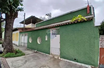 Casa para venda em Cascadura de 246.00m² com 3 Quartos e 2 Garagens