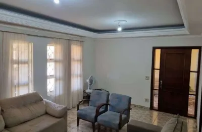 Casa para venda em São Manoel de 165.00m² com 3 Quartos, 1 Suite e 3 Garagens