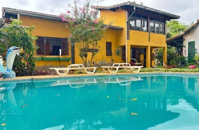 Casa de Condomínio para venda em Chácara Represinha de 434.23m² com 3 Quartos, 1 Suite e 3 Garagens