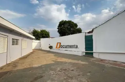 Casa para venda em Planalto de 171.00m² com 3 Quartos e 5 Garagens