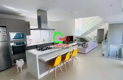 Casa para venda em Bosque de 440.00m² com 3 Quartos, 3 Suites e 4 Garagens