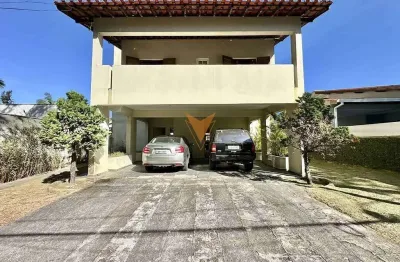 Casa para venda em Nova Higienópolis de 380.00m² com 3 Quartos, 1 Suite e 6 Garagens